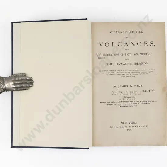 Dana James D - Characteristics of Volcanoes with Contribution Of Facts And Principles from The Hawaiian Islands