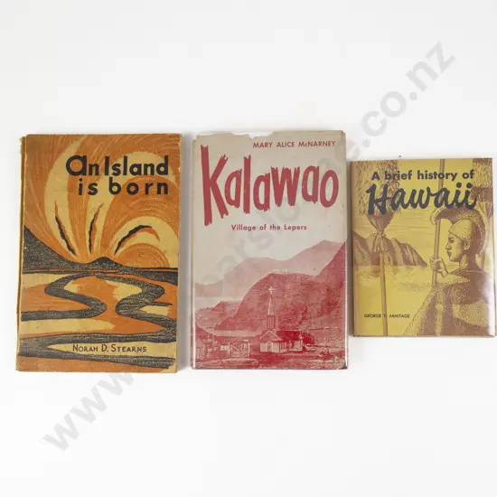 3 Hawaiian Volumes