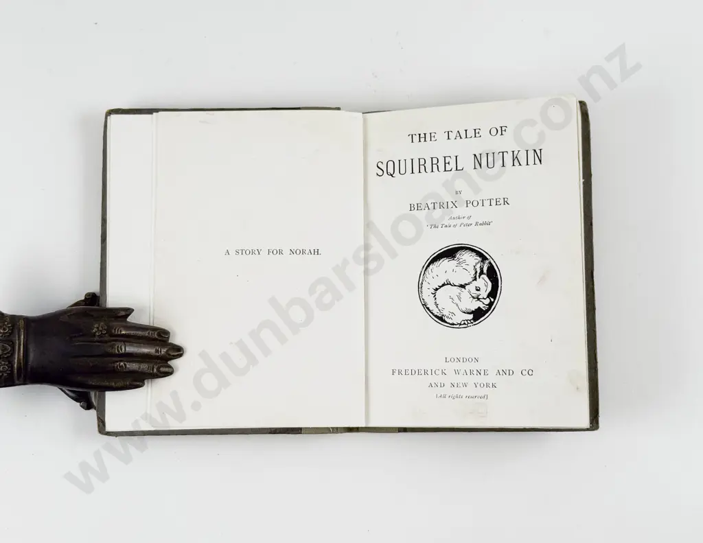 Potter Beatrix - The Tale Of Squirrel Nutkin Image 1++