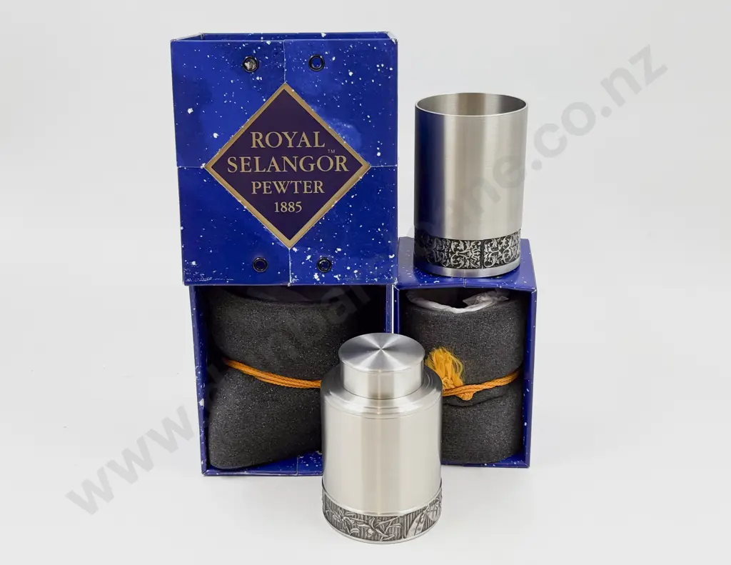 Quantity of Assorted Boxed Pewter Image 1++
