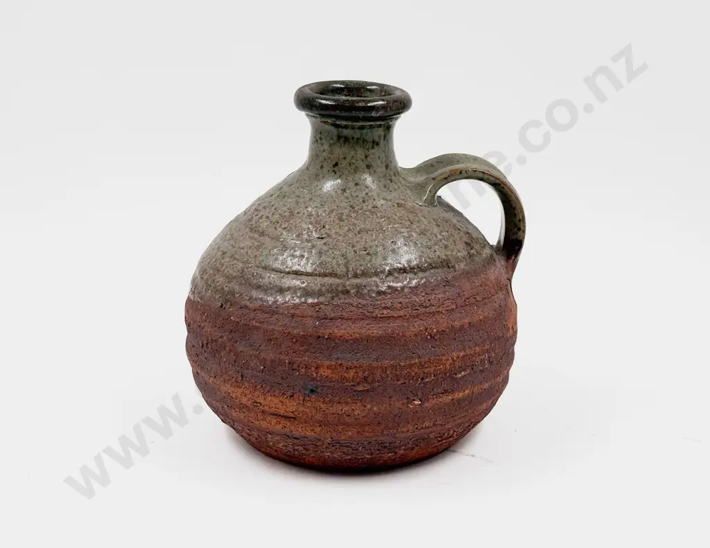 Andrew Van der Putten Flagon Image 1++