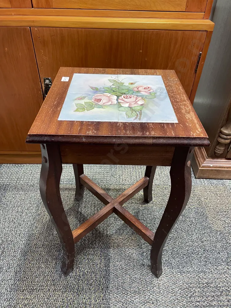Mahogany Tile Top Occasional Table Image 1++