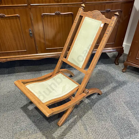Victorian Campaign Chair