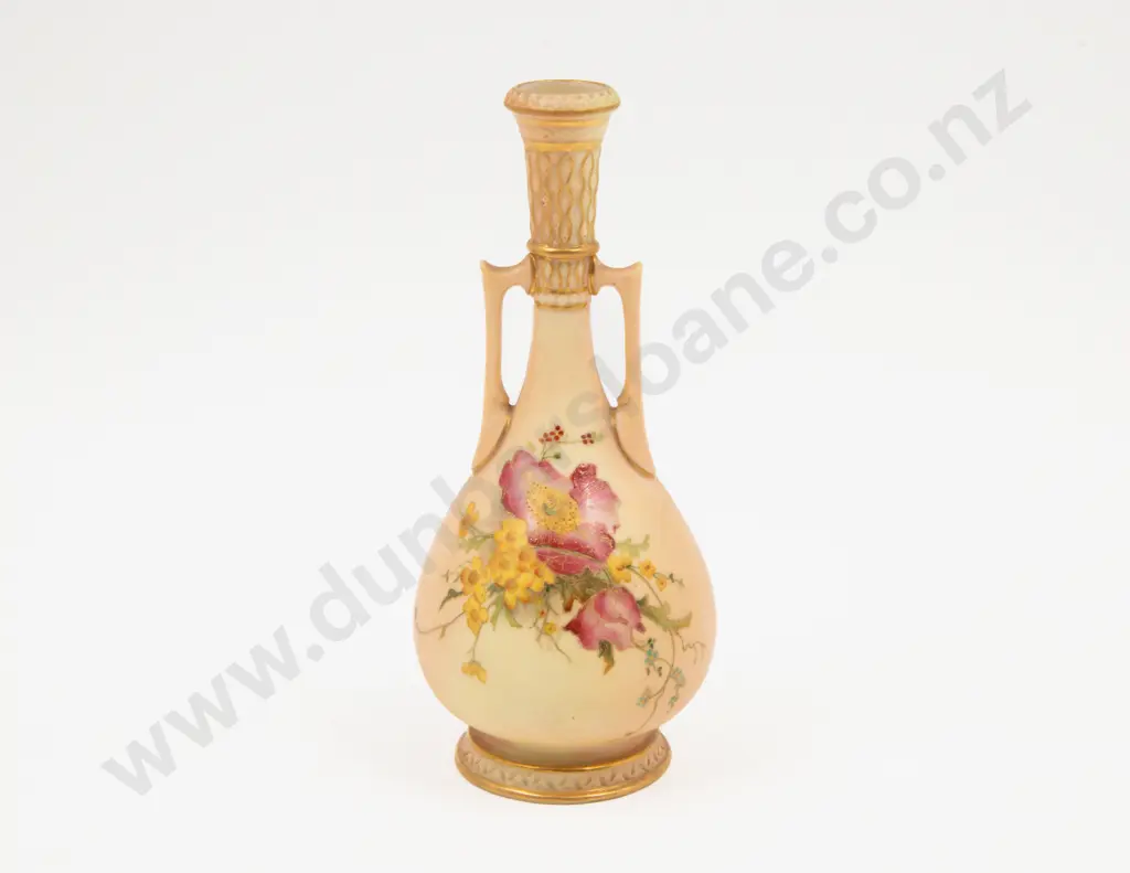 Royal Worcester Specimen Vase painted with roses & daisies 16.5cm H Image 1++