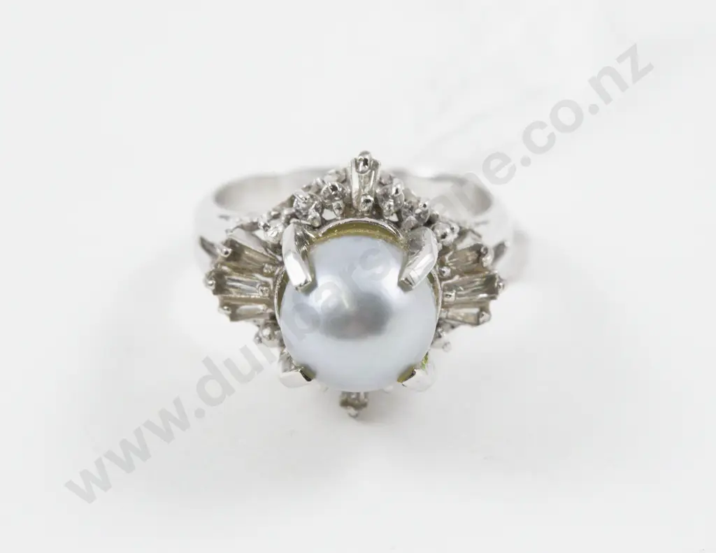 S/S Single Cultured Pearl and Crystal Stone Dress Ring Image 1++