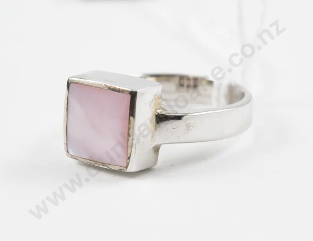 S/S Single Stone Rose Quartz Crystal Dress Ring Image 1++