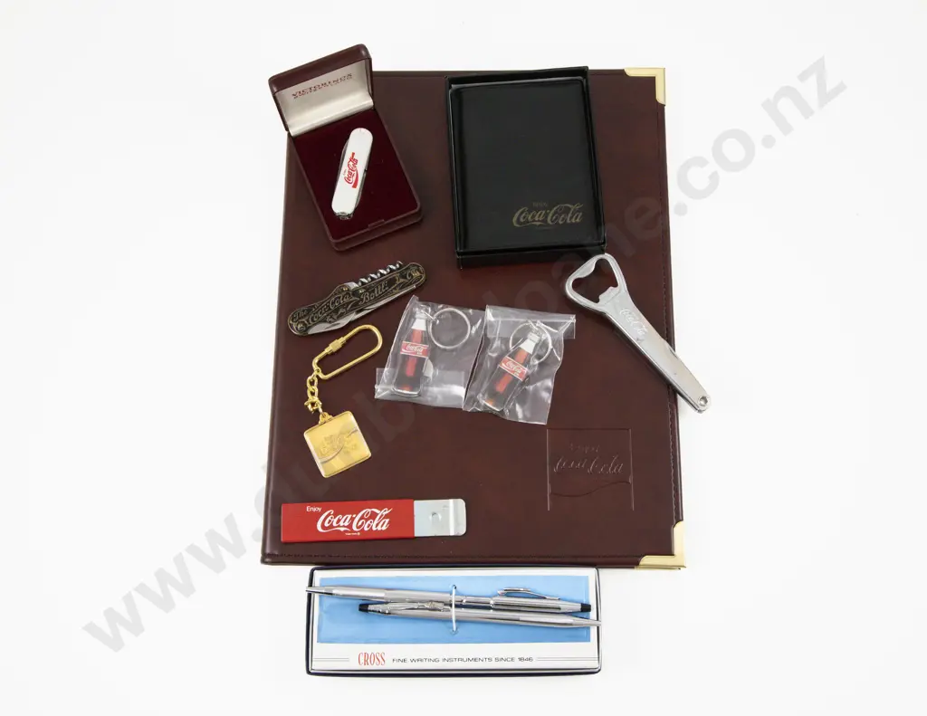 Coca Cola Promotional Advertising Collectables Image 1++