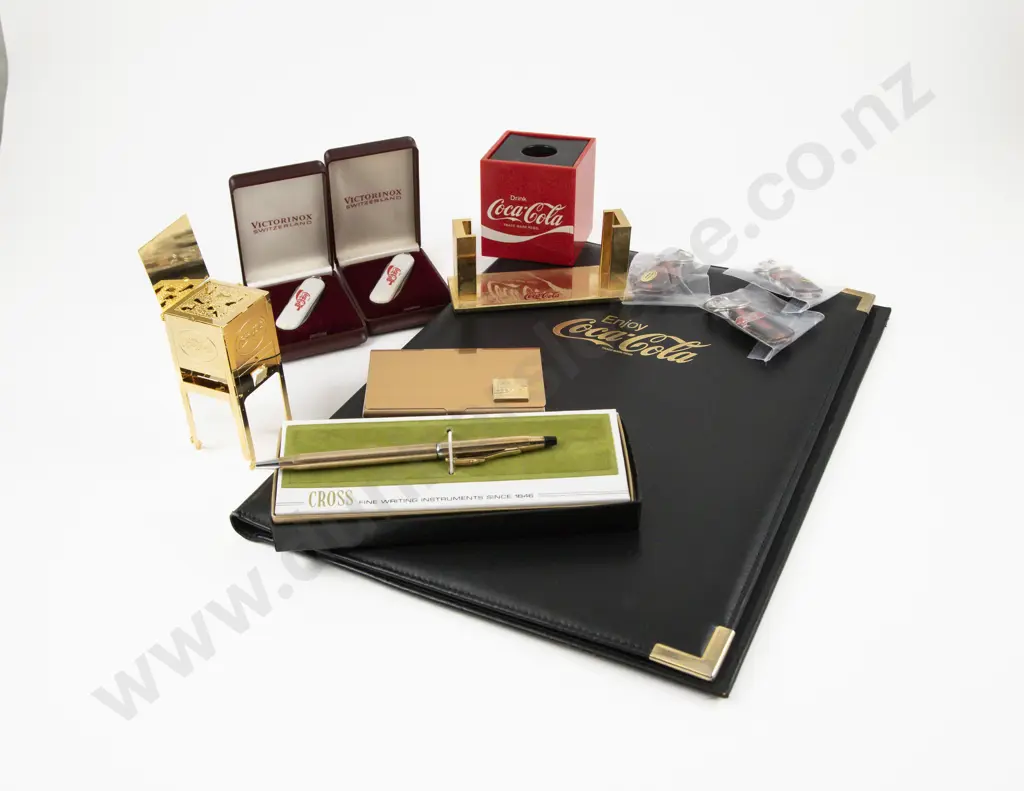 Coca Cola Promotional Advertising Collectables Image 1++