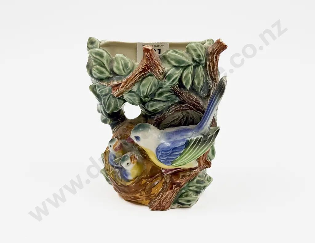 Relief Molded Bird Scene Wall Pocket Image 1++