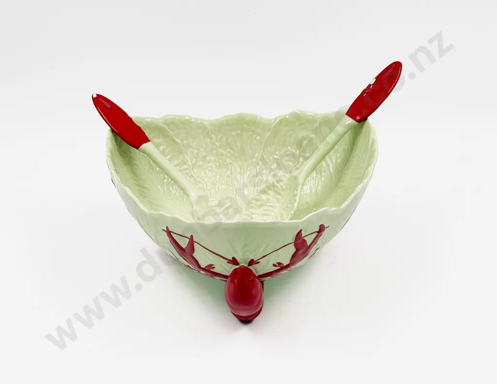 Carltonware Lobster Salad Bowl with Servers Image 1++