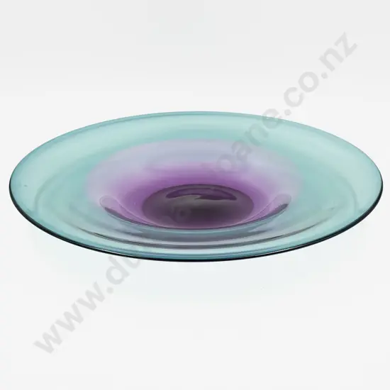 Gary Nash Art Glass Charger