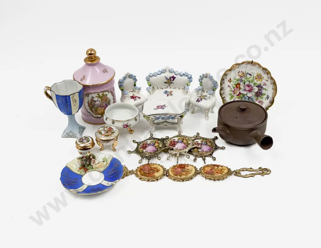 Box Qty of Assorted Fancy China incl Limoges Image 1++