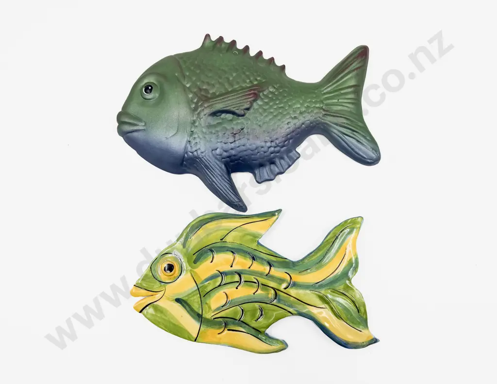 Dreaming Pottery Wall Hanging Fish and Other Fish Image 1++
