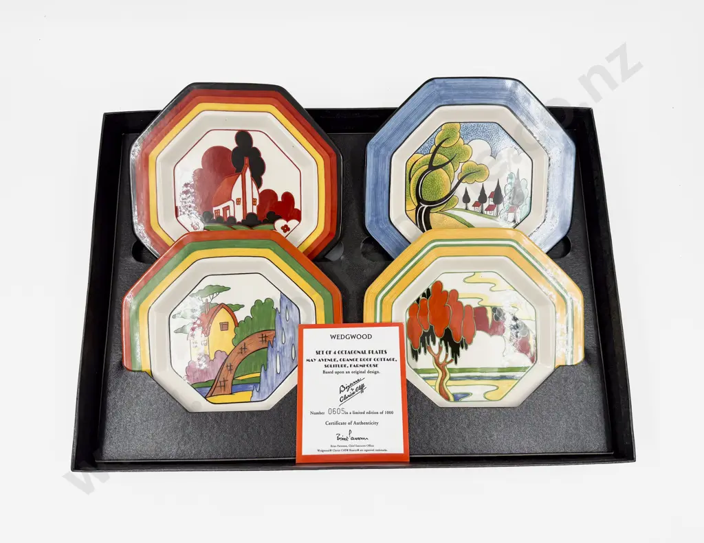Wedgwood "Bizarre" by Clarice Cliff Set of Four Octagonal Plates in Original Presentation Box Image 1++