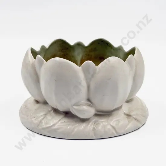 Clarice Cliff Lotus Bowl