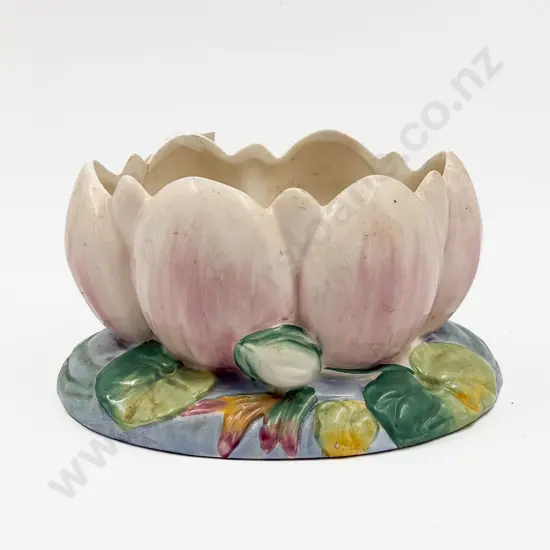 Clarice Cliff Lotus Bowl