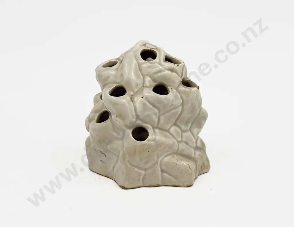 Clarice Cliff Flower Frog Image 1++