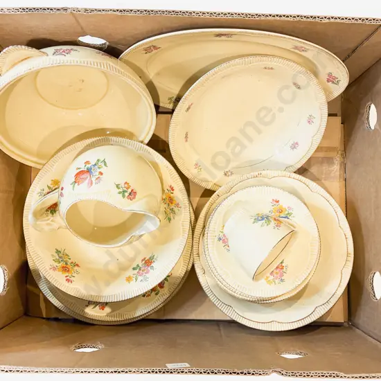 Quantity of Clarice Cliff Dinner China etc