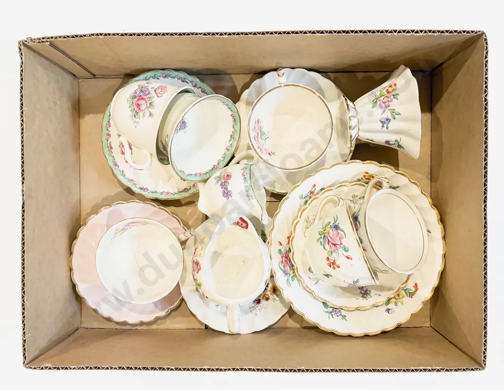 Quantity of Clarice Cliff Fancy Tea China Image 1++