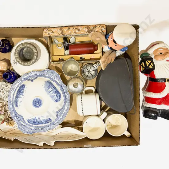Box Qty of Assorted Ornaments & Collectables etc