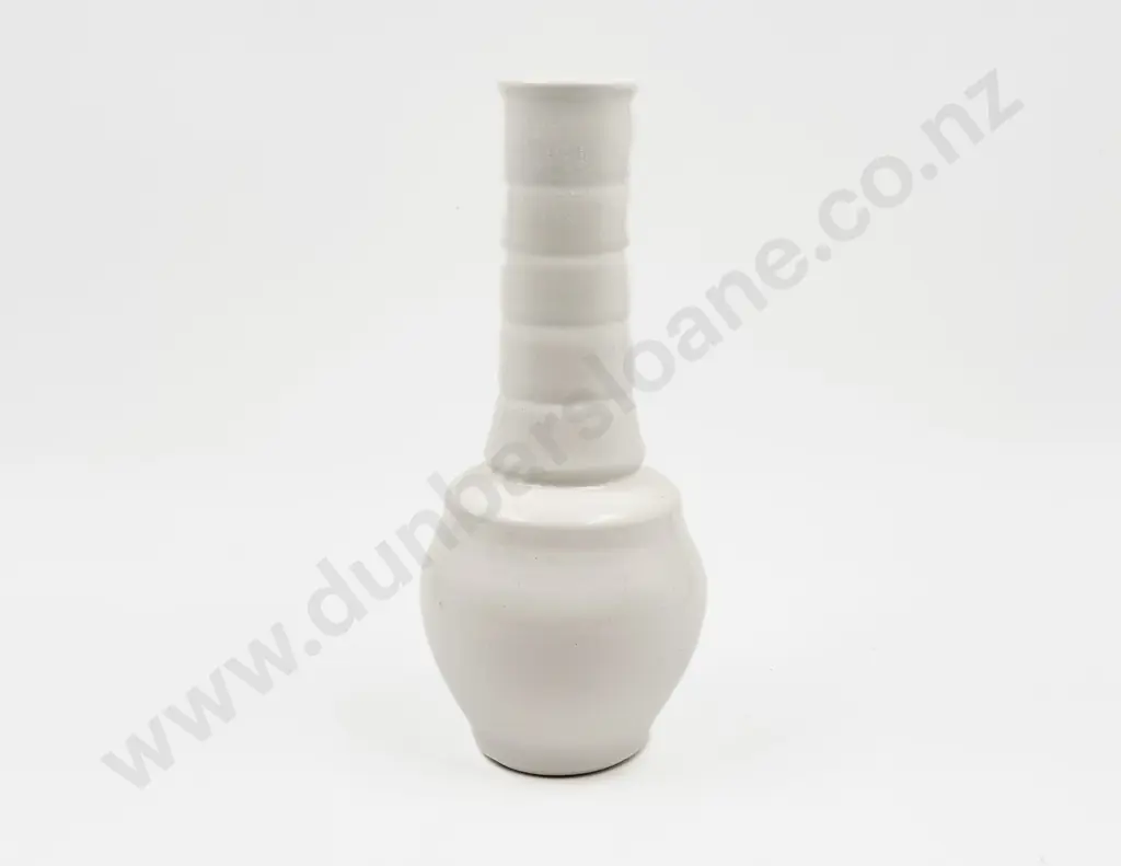 Anneke Borren Pottery Vase Image 1++