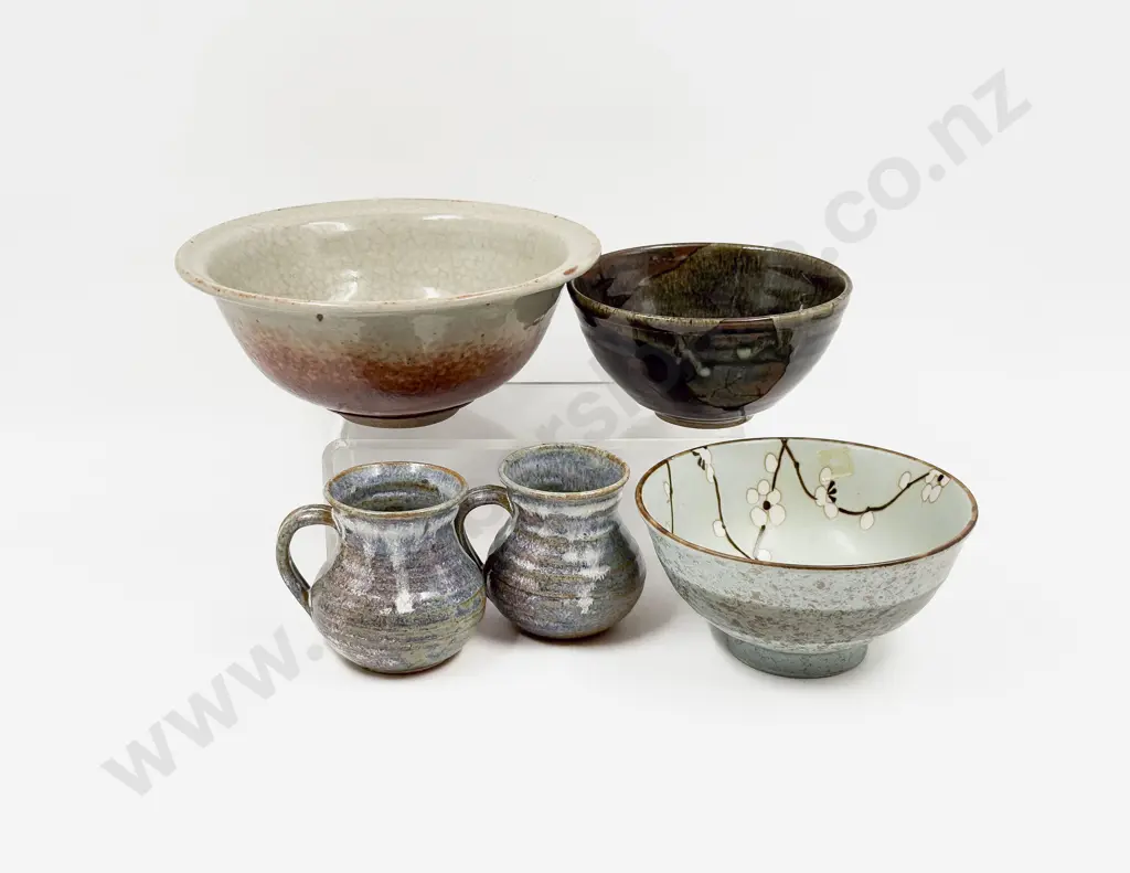 Three Pottery Bowls with Pair of Pottery Mugs Image 1++