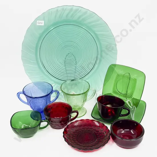 Quantity of Assorted Coloured Glass Ware