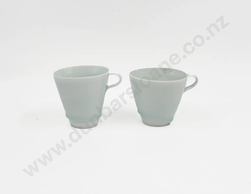 Raewyn Atkinson Pair of Pottery Cups Image 1++