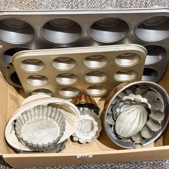 Qty of Assorted Vintage Food Molds & Others
