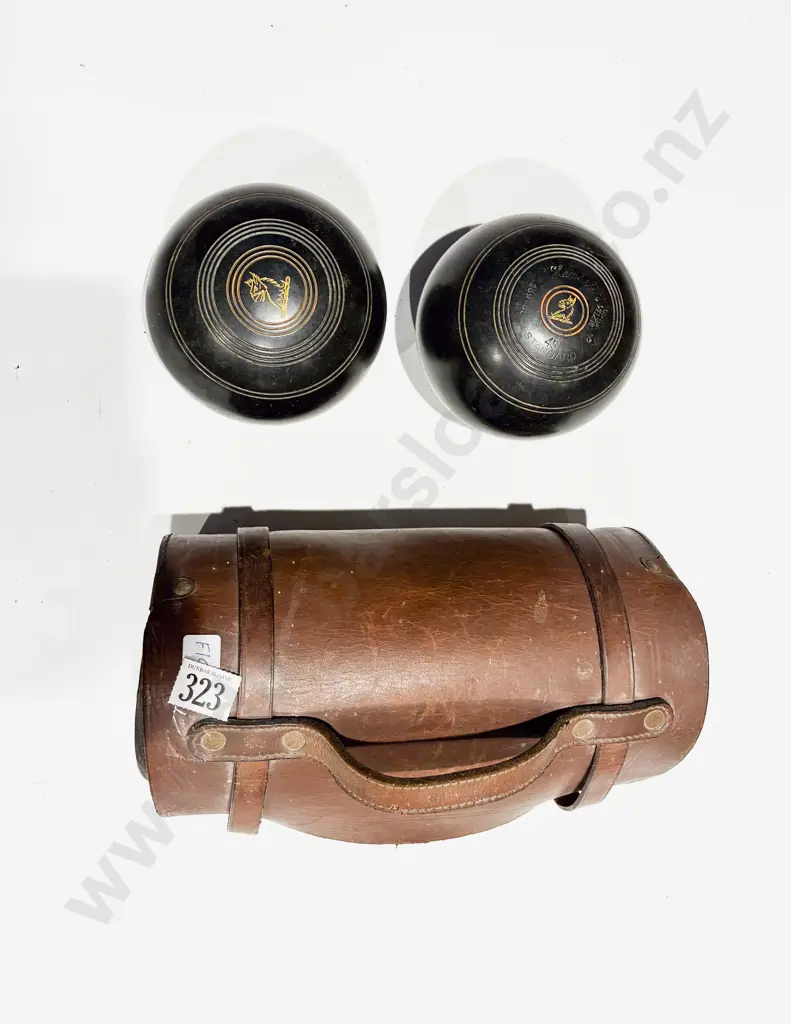 Leather Cased Pair of Lawn Bowls Image 1++