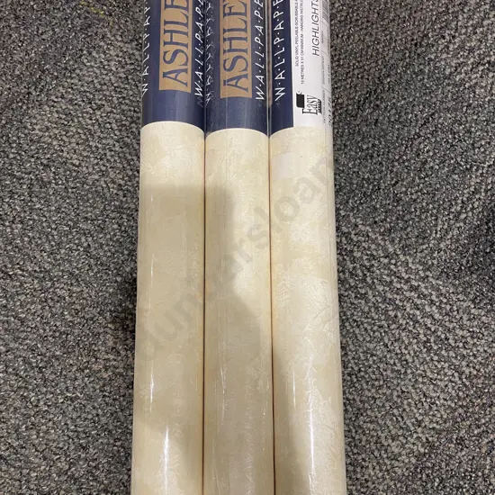 3 Rolls of Ashley Wallpaper