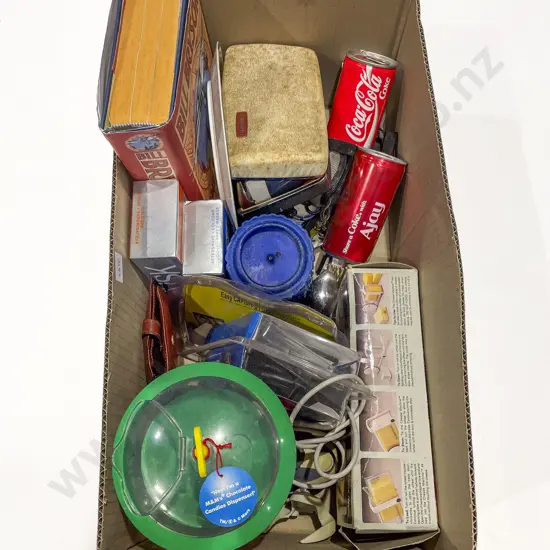 Box Qty of Assorted Vintage Collectables etc