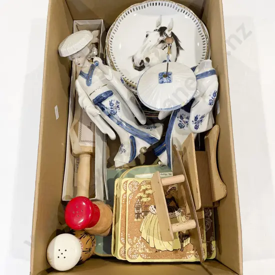 Box Qty of Assorted China & Ornaments etc