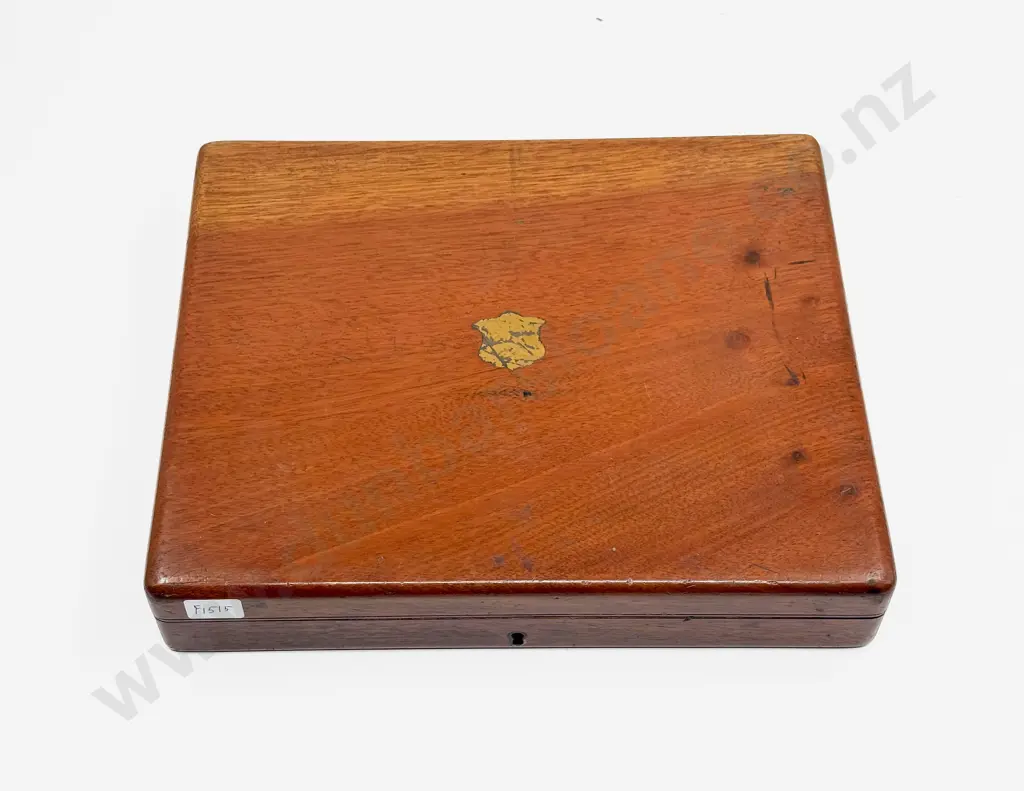 Two Tray Canteen of MOP Handled Cutlery Image 1++