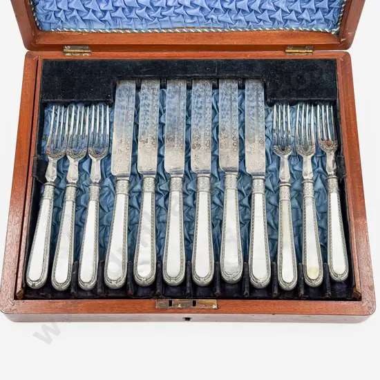 Two Tray Canteen of MOP Handled Cutlery