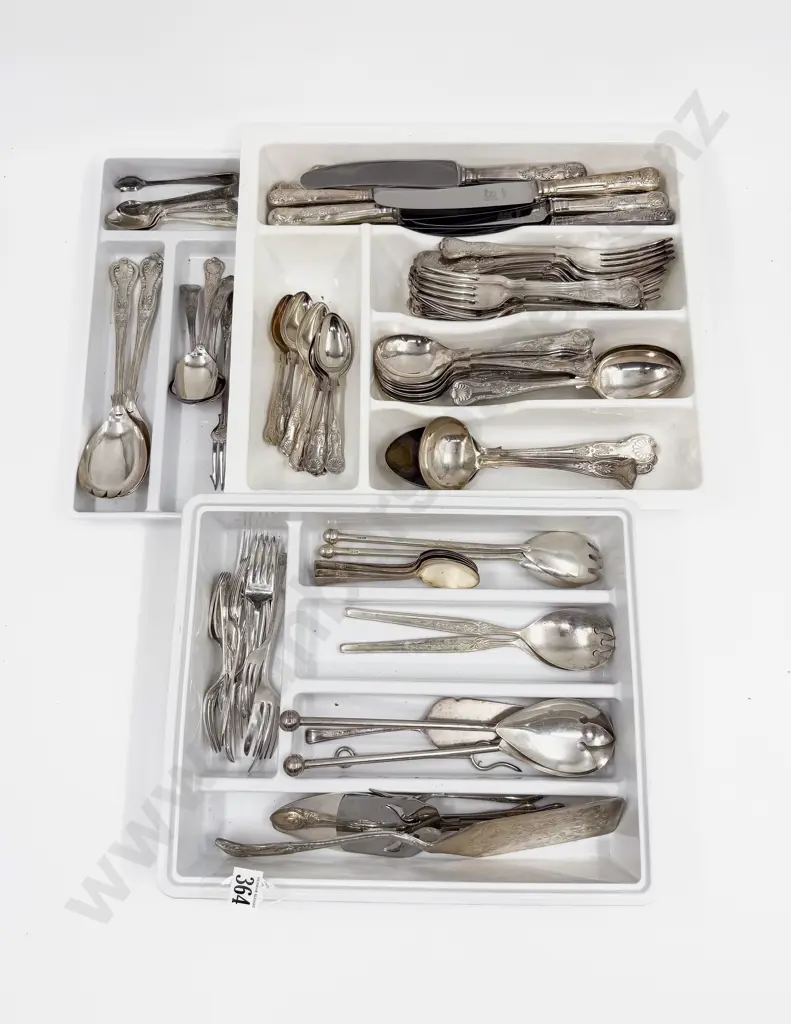 Qty of Mostly Kings Pattern Cutlery Image 1++