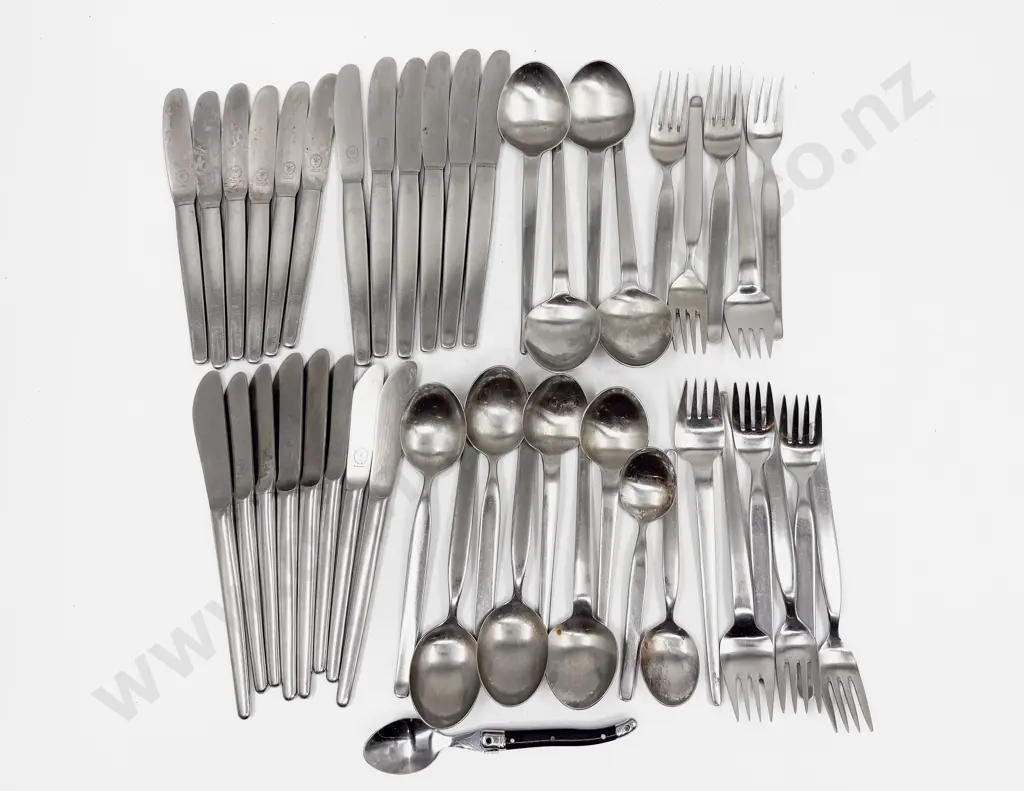Qty of Assorted Mid Century C. Hugo Pott German Cutlery etc Image 1++