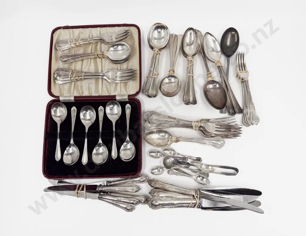 Quantity of S/P Cutlery etc Image 1++