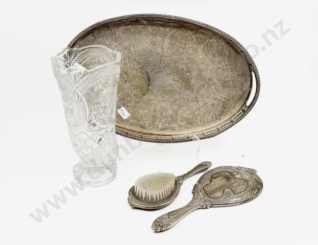 Oval Gallery S/P Tray together with Vanity Mirror & Brush etc Image 1++