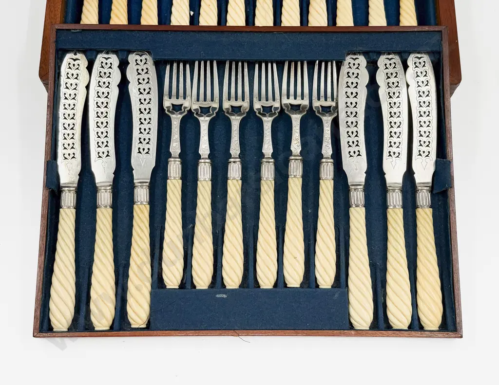 Cased Victorian Walker & Hall Ivory Handled Two Tray Fish Knives & Forks Set Image 1++