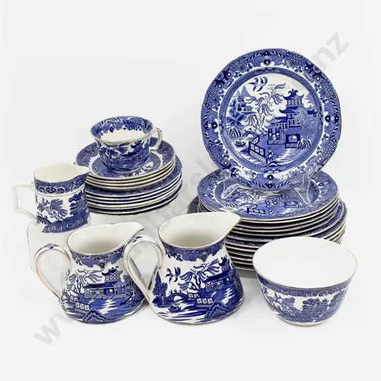 Qty of Assorted Willow Pattern Dinner China