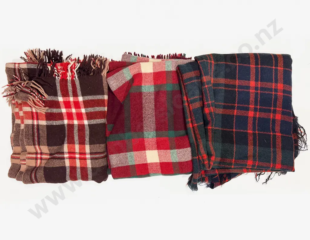 Three NZ Woollen Travel Blankets Image 1++