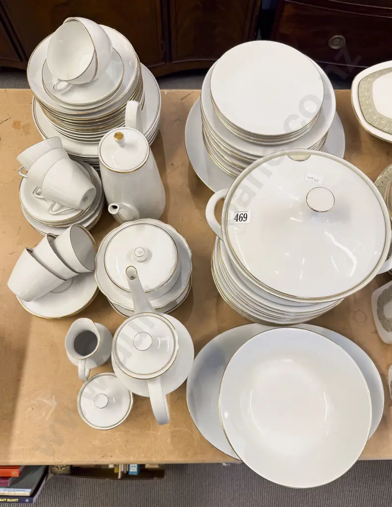 Qty of Assorted Bavarian/German Dinner China Image 1++