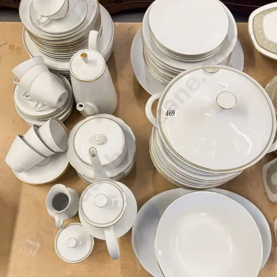 Qty of Assorted Bavarian/German Dinner China