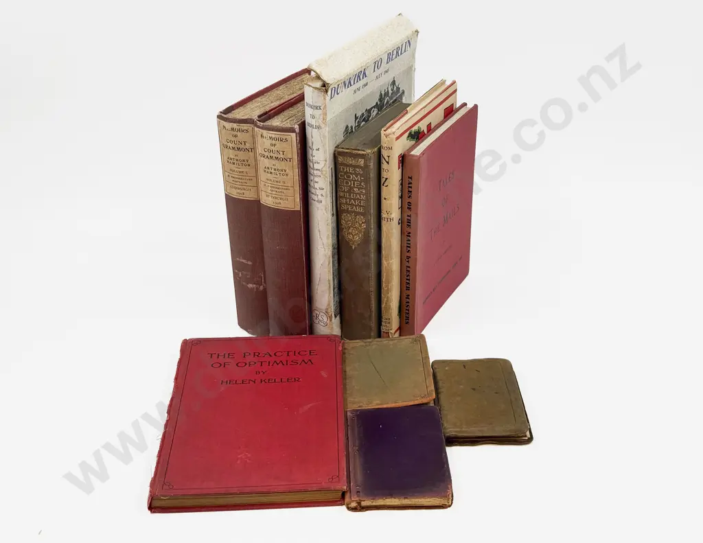 Small Qty of Assorted Vintage Books Image 1++