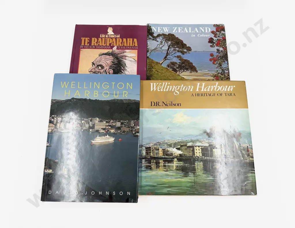Four Assorted NZ Reference Books Image 1++