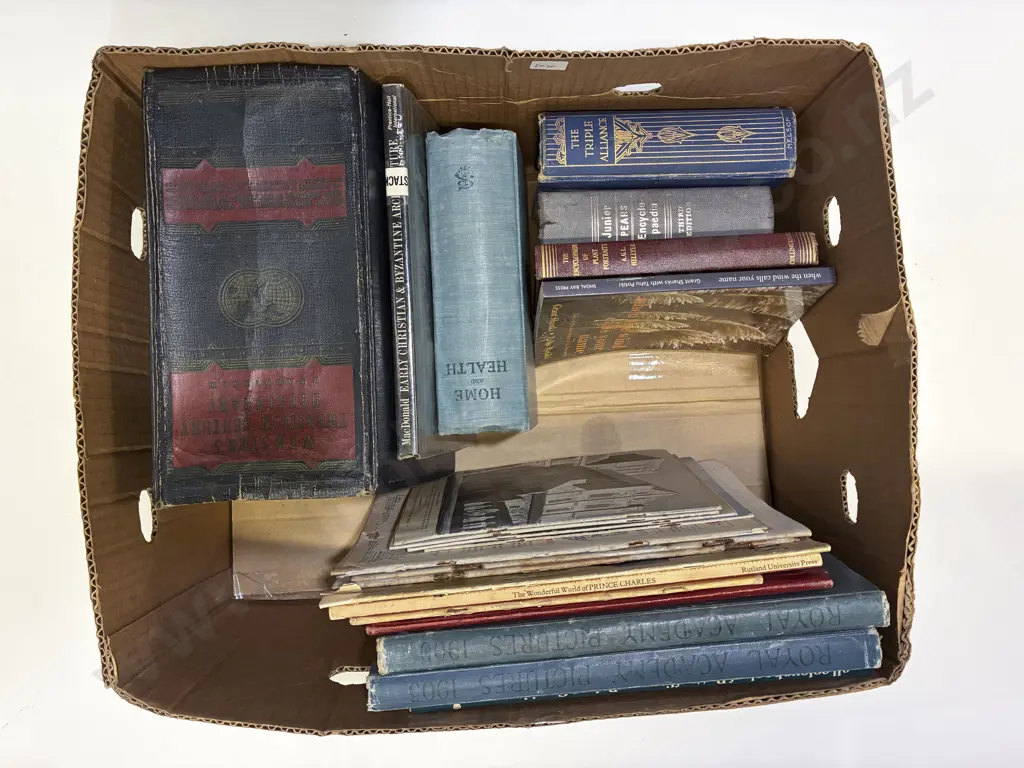 Box of Assorted Vintage Books Image 1++