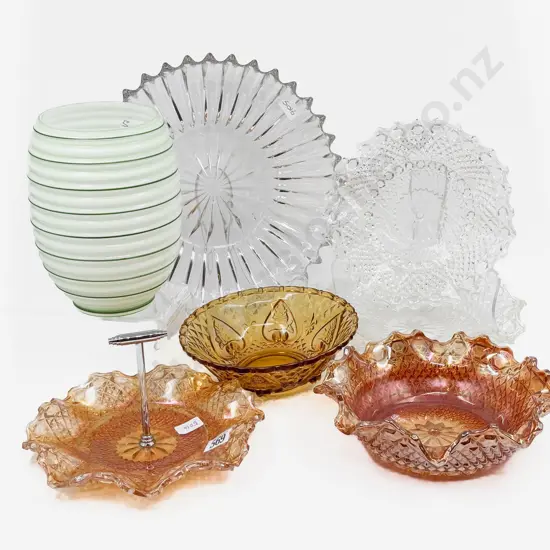 Small Quantity of Assorted Glass incl Carnival Glass