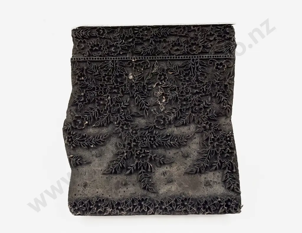 Vintage Indian Fabric Stamp Image 1++