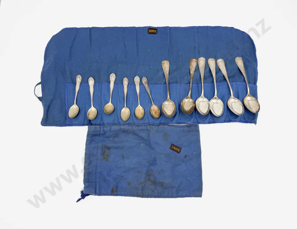 Six S/S Teaspoons together with Another Set of Six S/S Coffee Spoons Image 1++